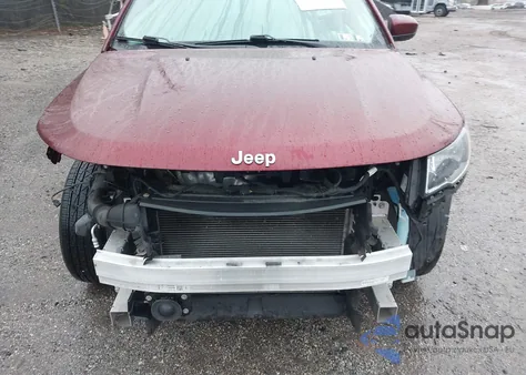 2020 Jeep Compass Sun And Safety Fwd z USA, uszkodzony, nr VIN 3C4NJCBB1LT258568